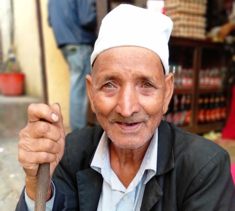 वेथिति श्रृंखला-१३ : नारायण नगरपालिकाको चरम लापरवाही वृद्धवृद्धा भत्ता पाउनवाट वन्चित