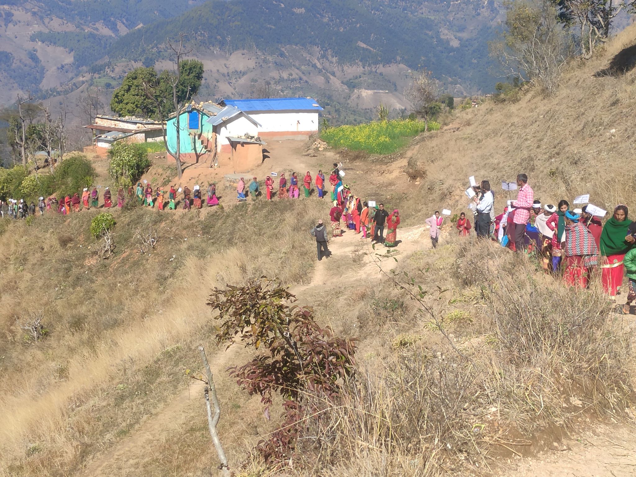 वडा कार्यालय अपायक भएको भन्दै स्थानीयद्धारा बिरोध